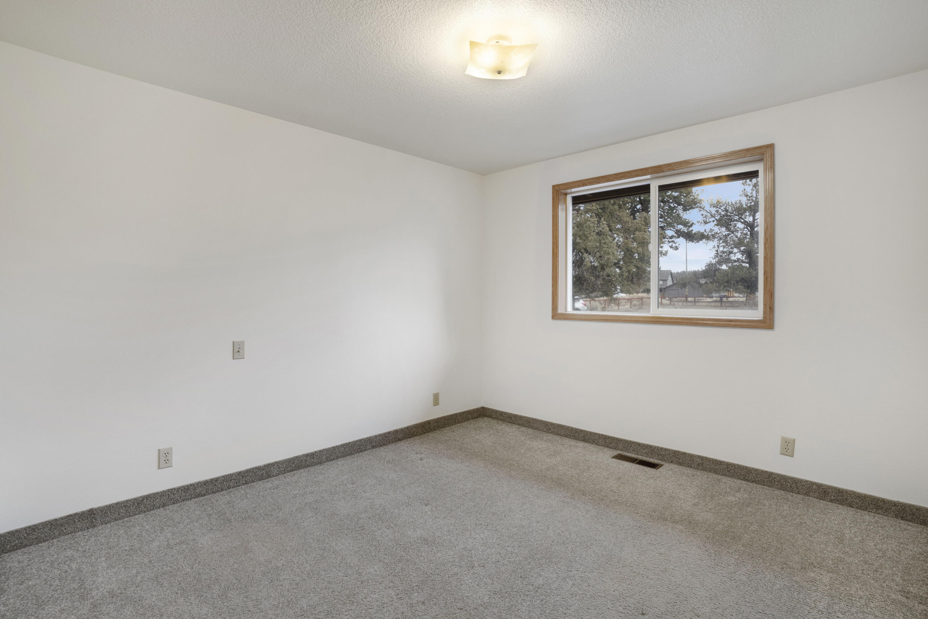 Ponderosa Cascade - Residential