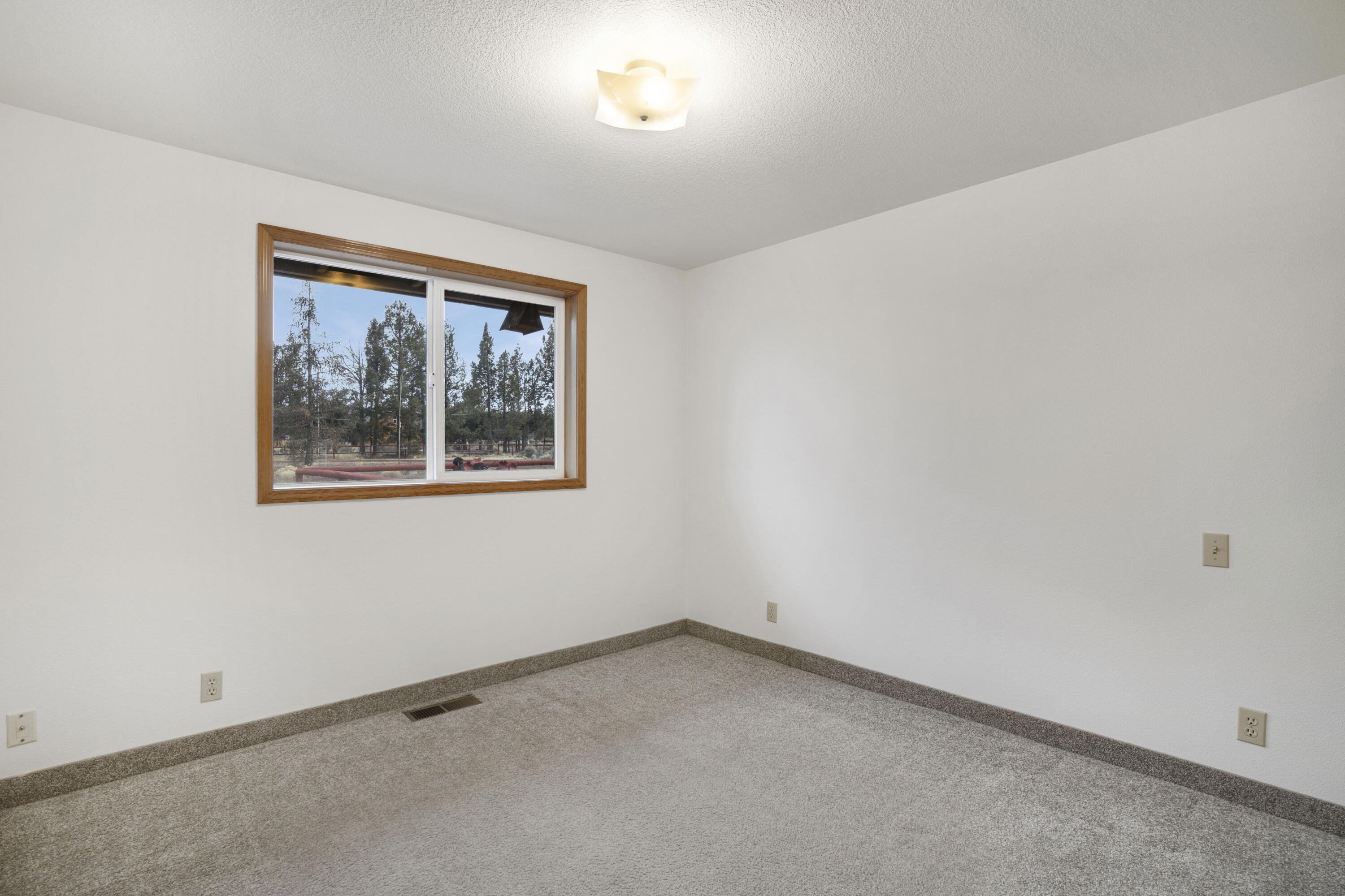 Ponderosa Cascade - Residential