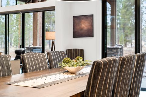 Tiny photo for 56282 Elk Run Drive #404, Bend, OR 97707 (MLS # 220215122)