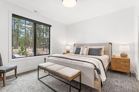 Tiny photo for 56282 Elk Run Drive #404, Bend, OR 97707 (MLS # 220215122)