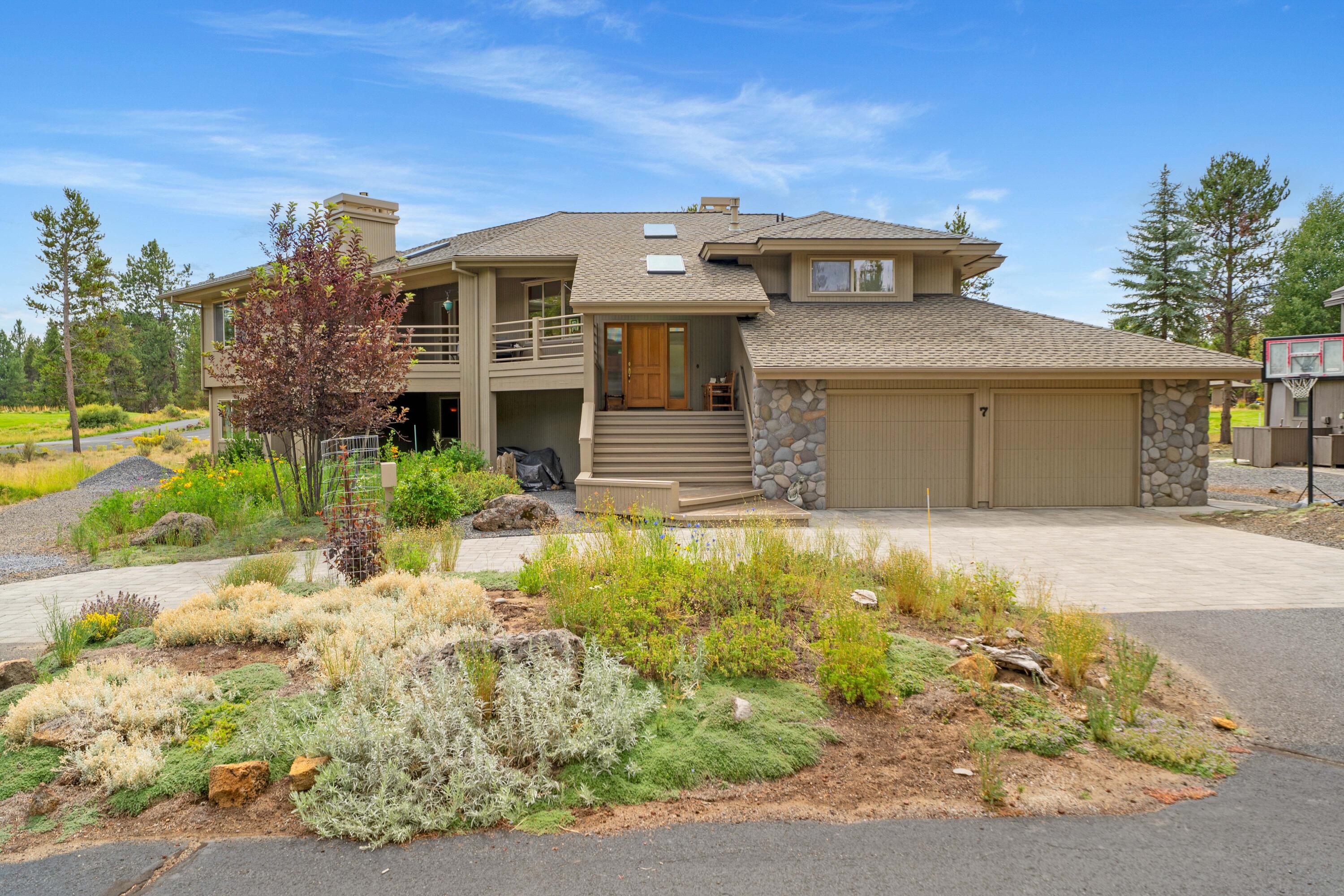 Fairway Point Villag - Residential