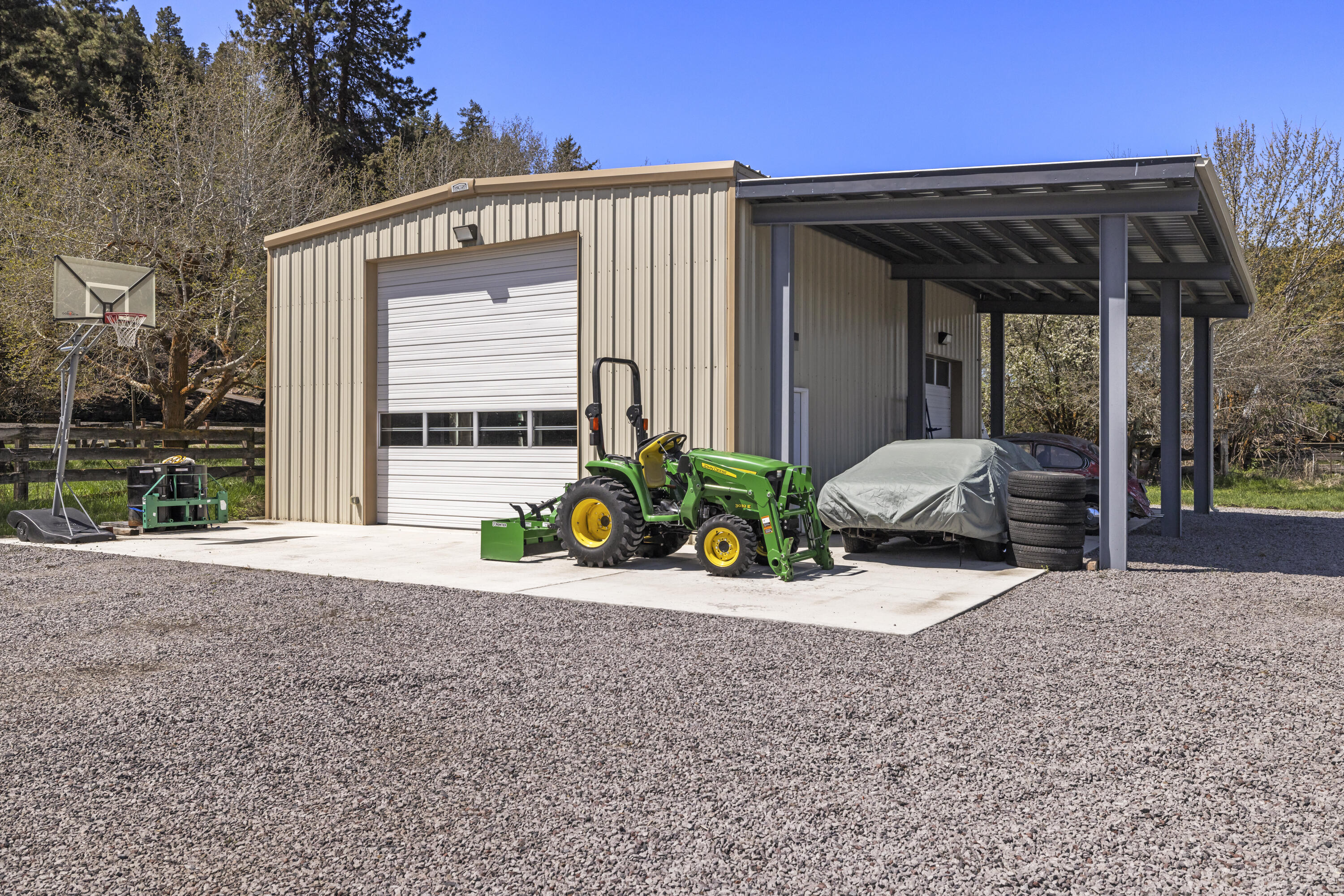 Lake Shore Gardens - Residential