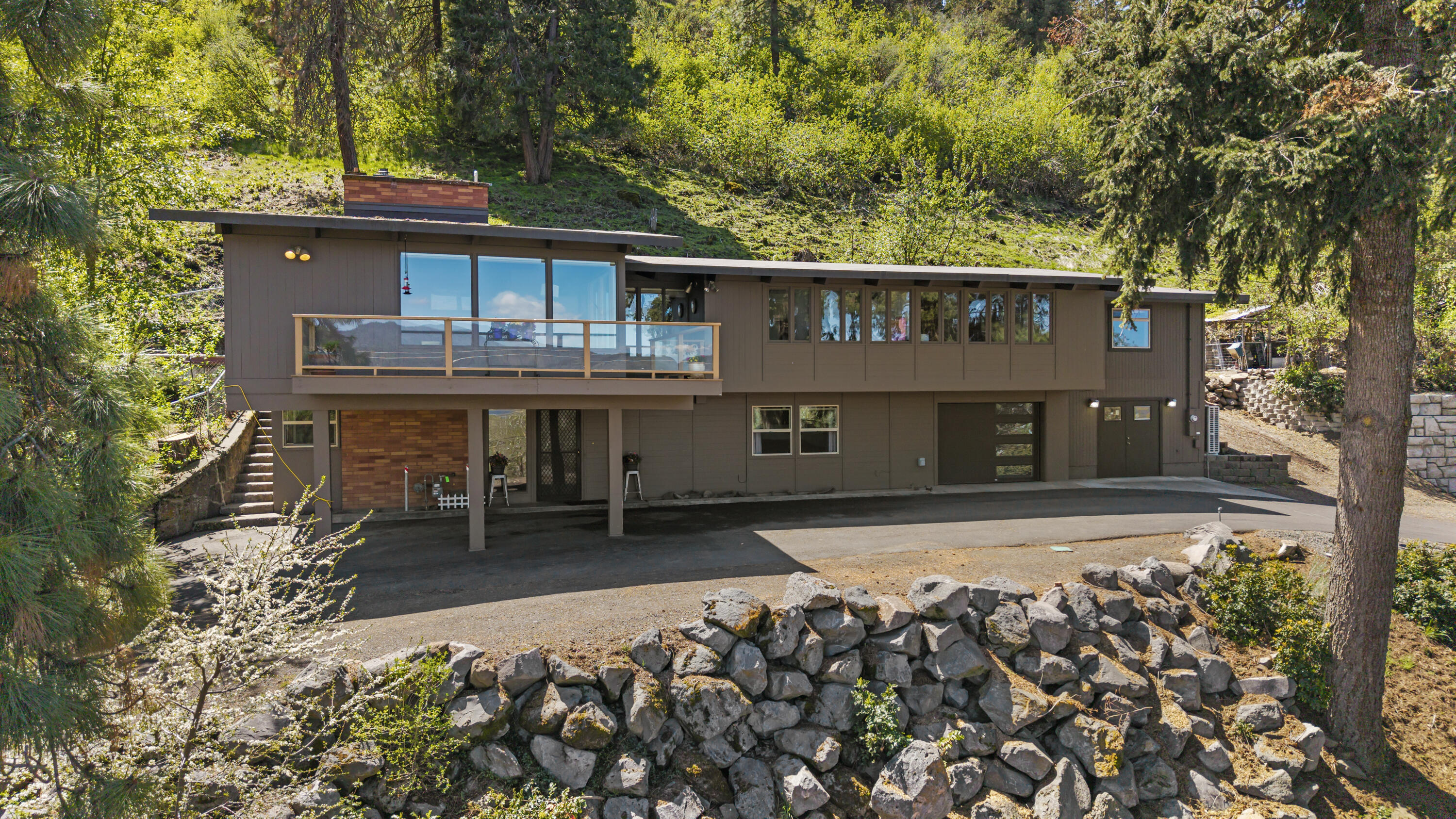 Lake Shore Gardens - Residential