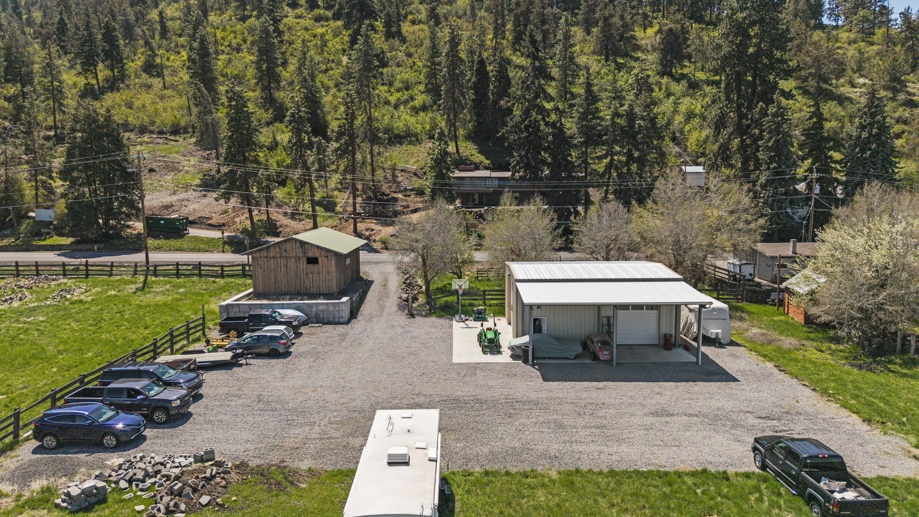 Lake Shore Gardens - Residential