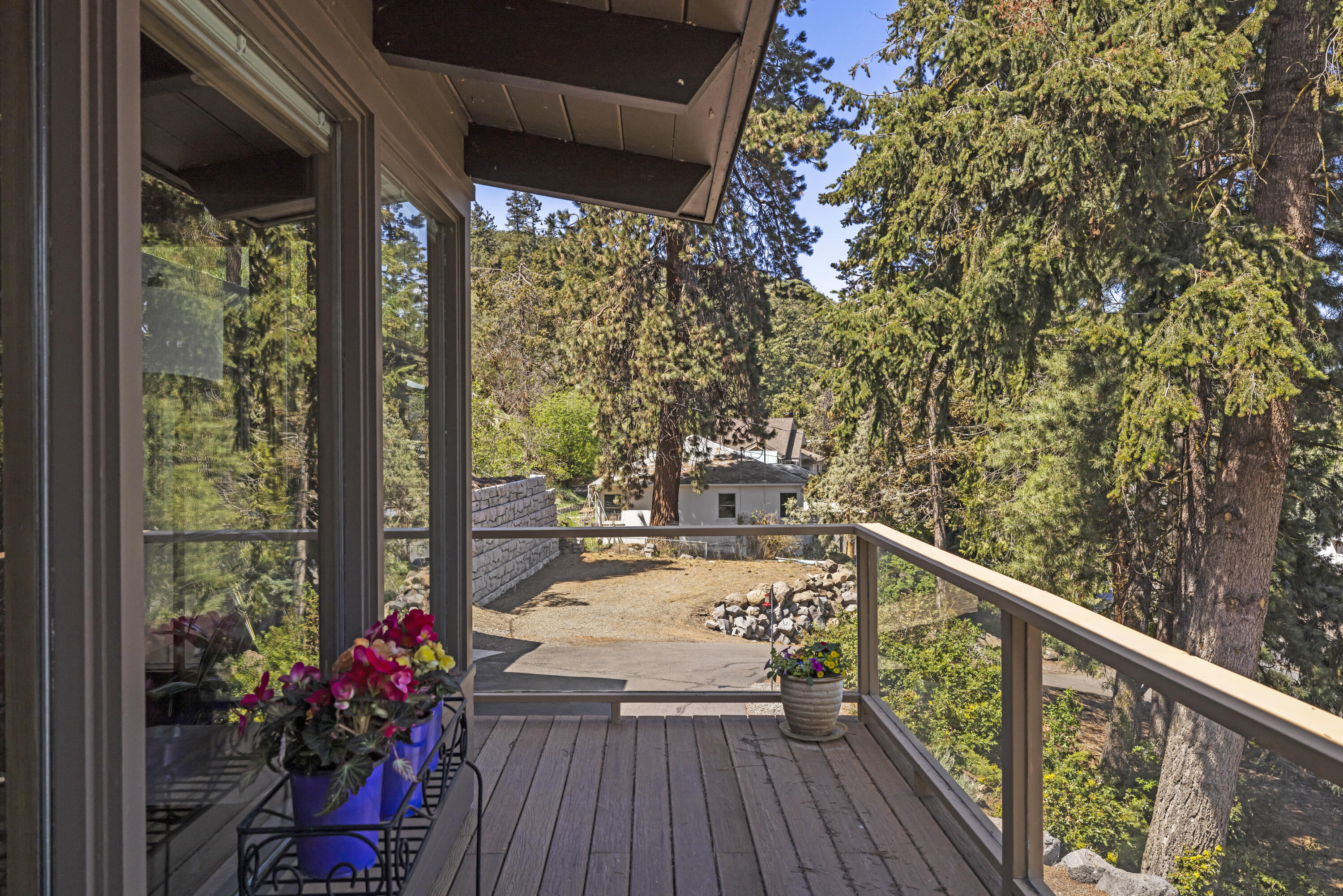 Lake Shore Gardens - Residential