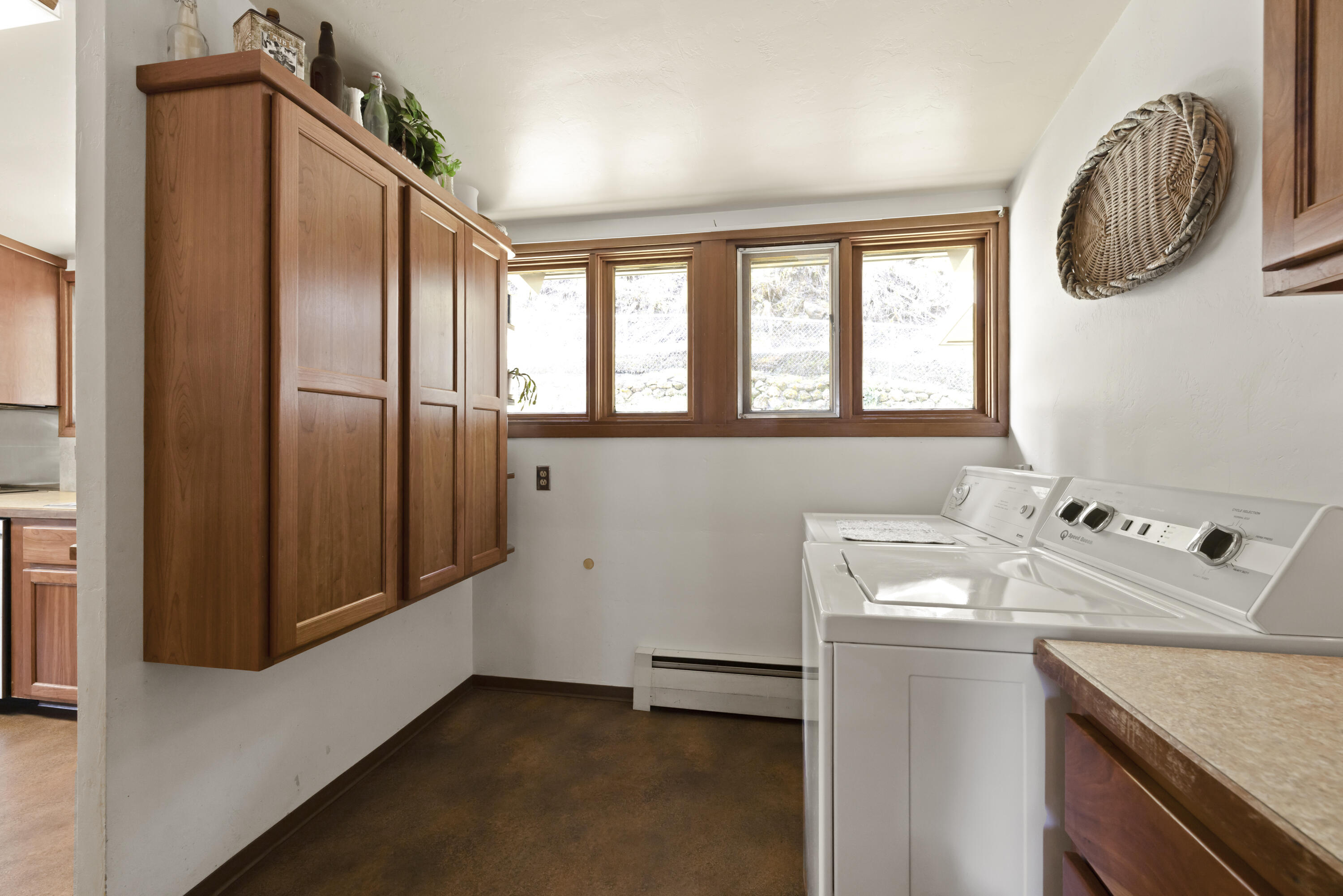 Lake Shore Gardens - Residential