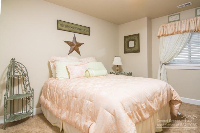 Fieldstone Crossing - Residential