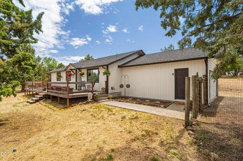 Tiny photo for 14411 SW Noah Butte Drive, Terrebonne, OR 97760 (MLS # 220222897)
