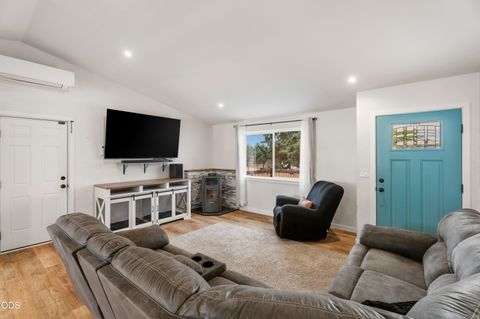 Tiny photo for 14411 SW Noah Butte Drive, Terrebonne, OR 97760 (MLS # 220222897)