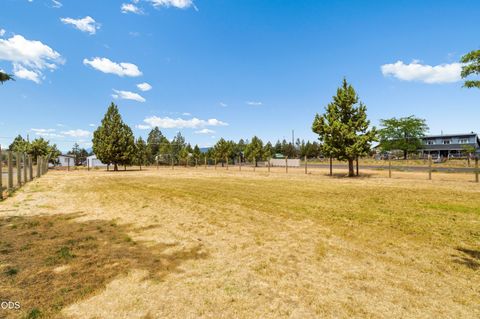 Tiny photo for 14411 SW Noah Butte Drive, Terrebonne, OR 97760 (MLS # 220222897)