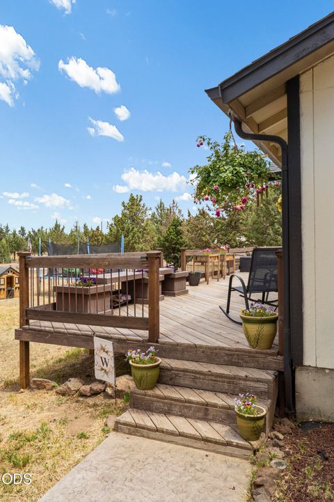 Tiny photo for 14411 SW Noah Butte Drive, Terrebonne, OR 97760 (MLS # 220222897)