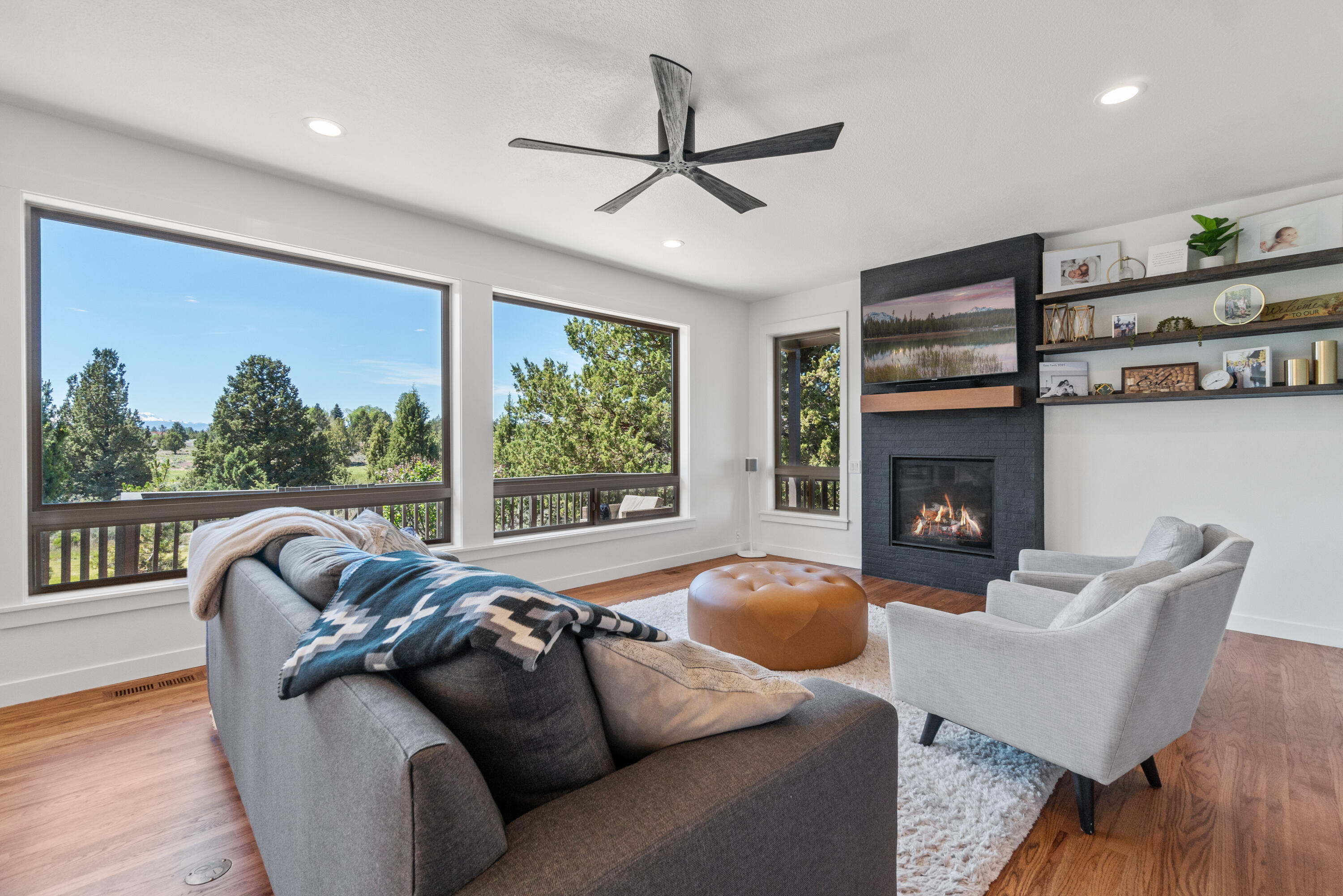 Lane Knolls - Residential