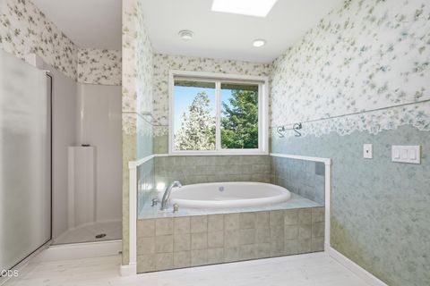 Tiny photo for 2034 NE Bluebird Court NE, Bend, OR 97701 (MLS # 220224773)
