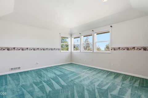 Tiny photo for 2034 NE Bluebird Court NE, Bend, OR 97701 (MLS # 220224773)