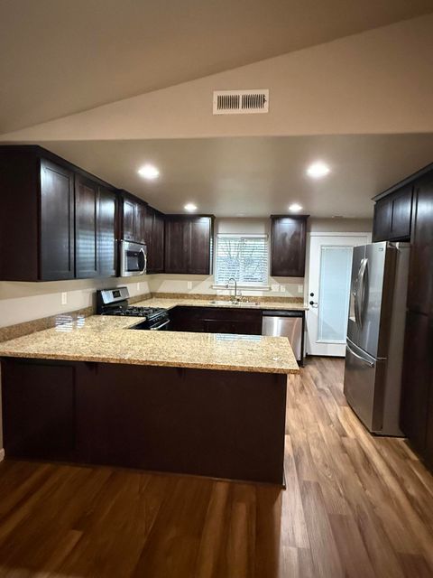 Tiny photo for 912 Stonewater Drive, Eagle Point, OR 97524 (MLS # 220212142)