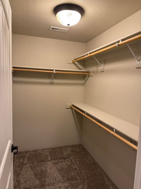 Tiny photo for 912 Stonewater Drive, Eagle Point, OR 97524 (MLS # 220212142)