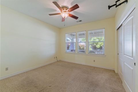 Tiny photo for 128 Oak Point Drive, Eagle Point, OR 97524 (MLS # 220221190)
