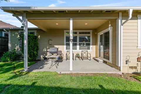 Tiny photo for 128 Oak Point Drive, Eagle Point, OR 97524 (MLS # 220221190)