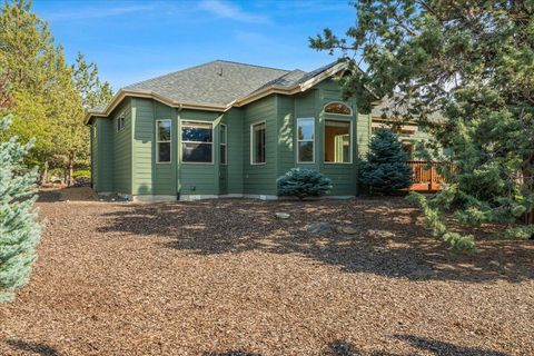 722 Golden Pheasant Drive Redmond OR 97756