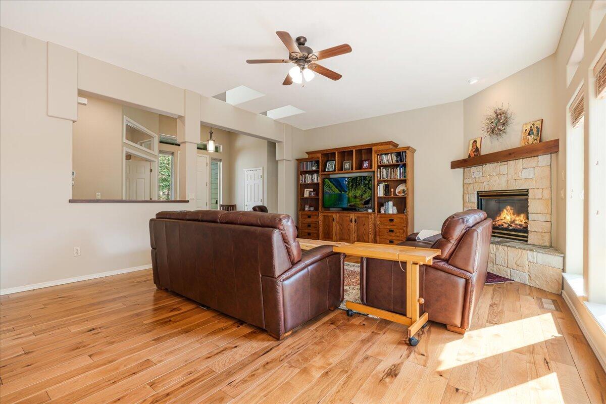 Ridge At Eagle Crest - Residential