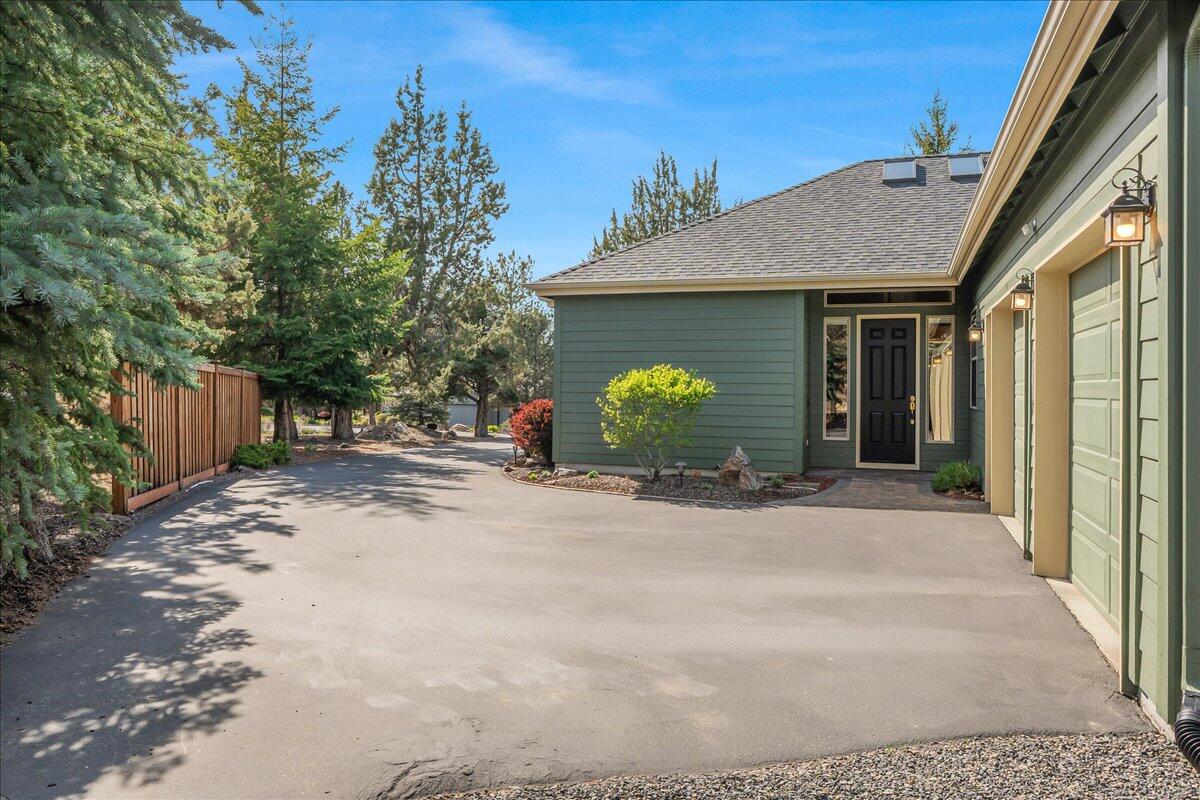 722 Golden Pheasant Drive
