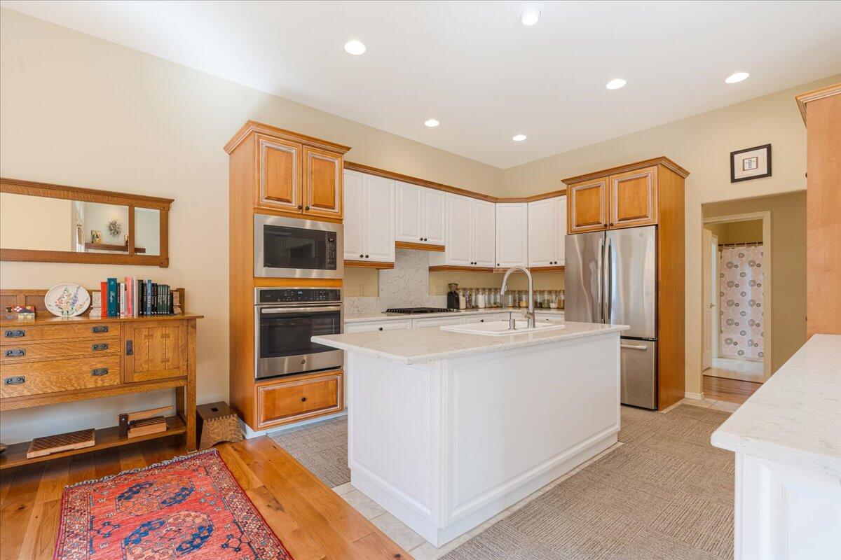 Ridge At Eagle Crest - Residential