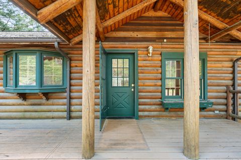 Tiny photo for 453 Glendon Road, Kerby, OR 97531 (MLS # 220219959)