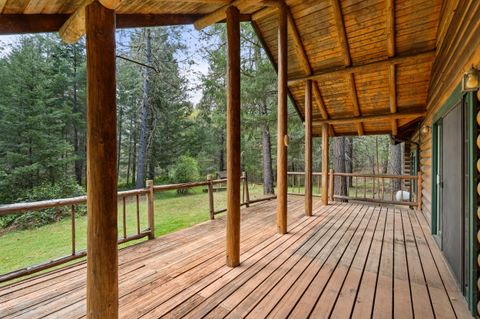 Tiny photo for 453 Glendon Road, Kerby, OR 97531 (MLS # 220219959)