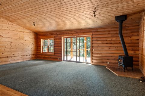 Tiny photo for 453 Glendon Road, Kerby, OR 97531 (MLS # 220219959)