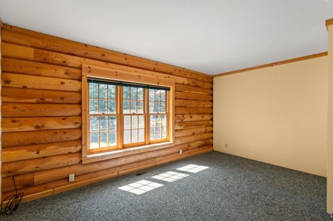 Tiny photo for 453 Glendon Road, Kerby, OR 97531 (MLS # 220219959)