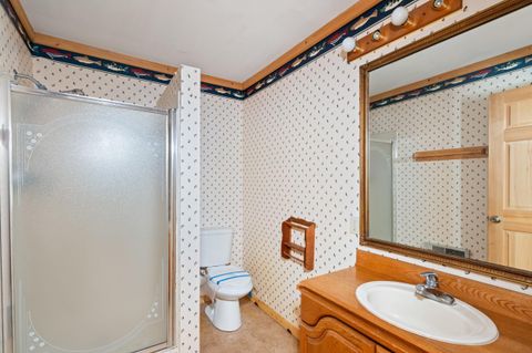 Tiny photo for 453 Glendon Road, Kerby, OR 97531 (MLS # 220219959)