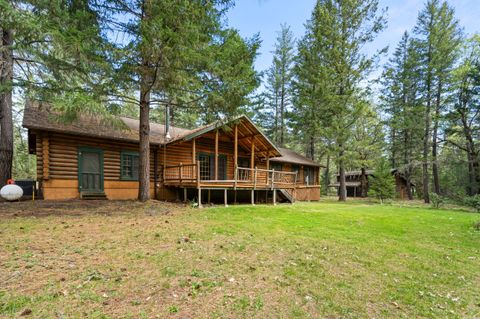 Tiny photo for 453 Glendon Road, Kerby, OR 97531 (MLS # 220219959)