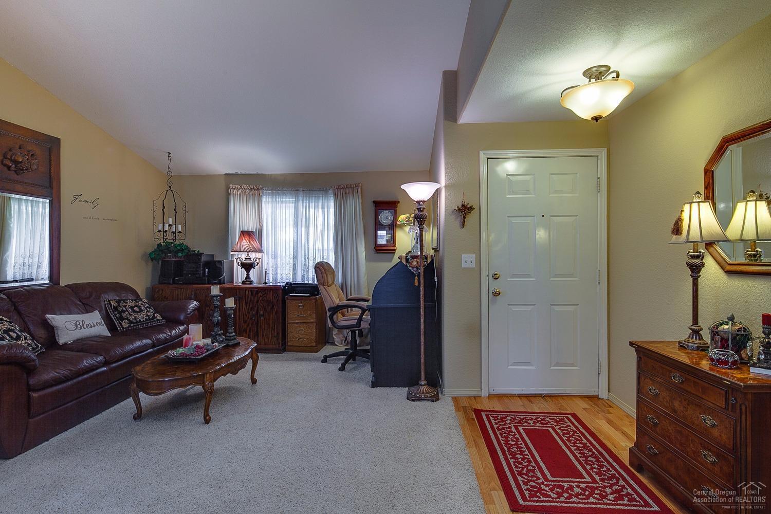 Justin Glen - Residential