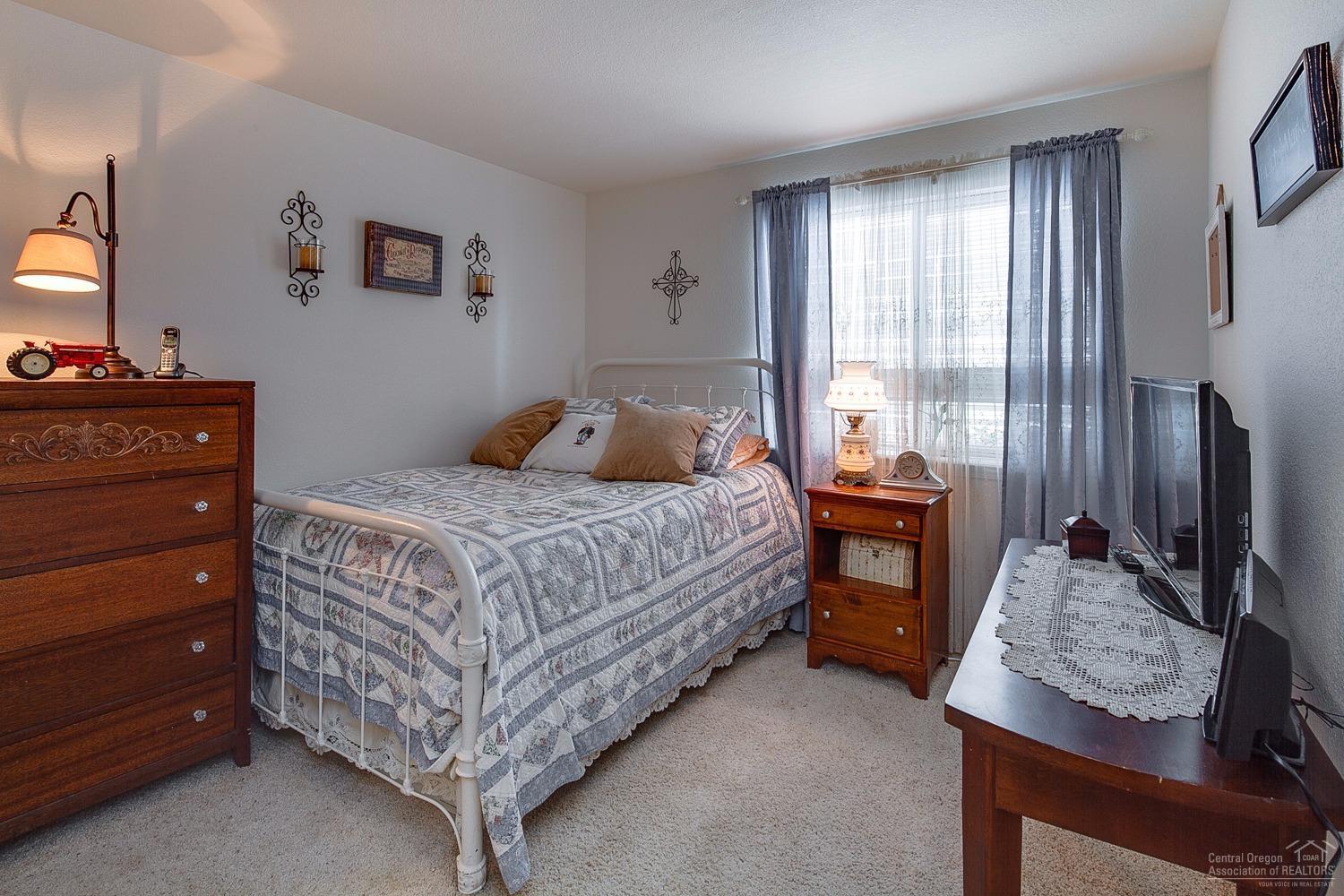 Justin Glen - Residential