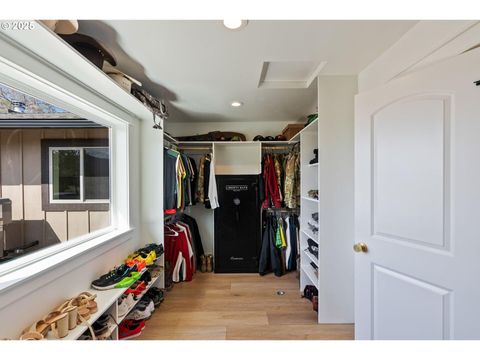 Tiny photo for 13774 SW Sego Lily Road, Powell Butte, OR 97753 (MLS # 220214292)