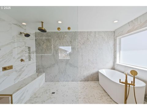 Tiny photo for 13774 SW Sego Lily Road, Powell Butte, OR 97753 (MLS # 220214292)