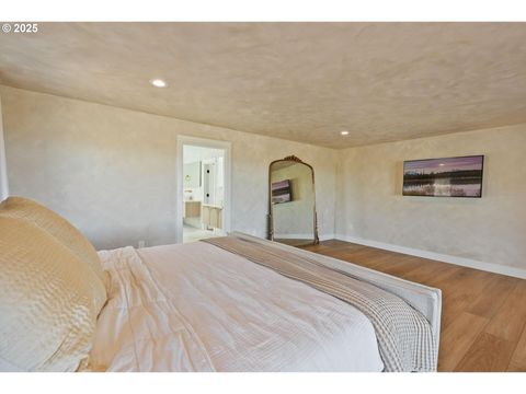 Tiny photo for 13774 SW Sego Lily Road, Powell Butte, OR 97753 (MLS # 220214292)