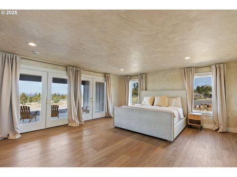 Tiny photo for 13774 SW Sego Lily Road, Powell Butte, OR 97753 (MLS # 220214292)