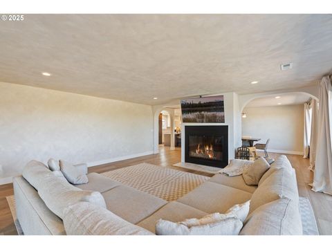 Tiny photo for 13774 SW Sego Lily Road, Powell Butte, OR 97753 (MLS # 220214292)