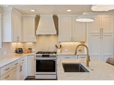 Tiny photo for 13774 SW Sego Lily Road, Powell Butte, OR 97753 (MLS # 220214292)