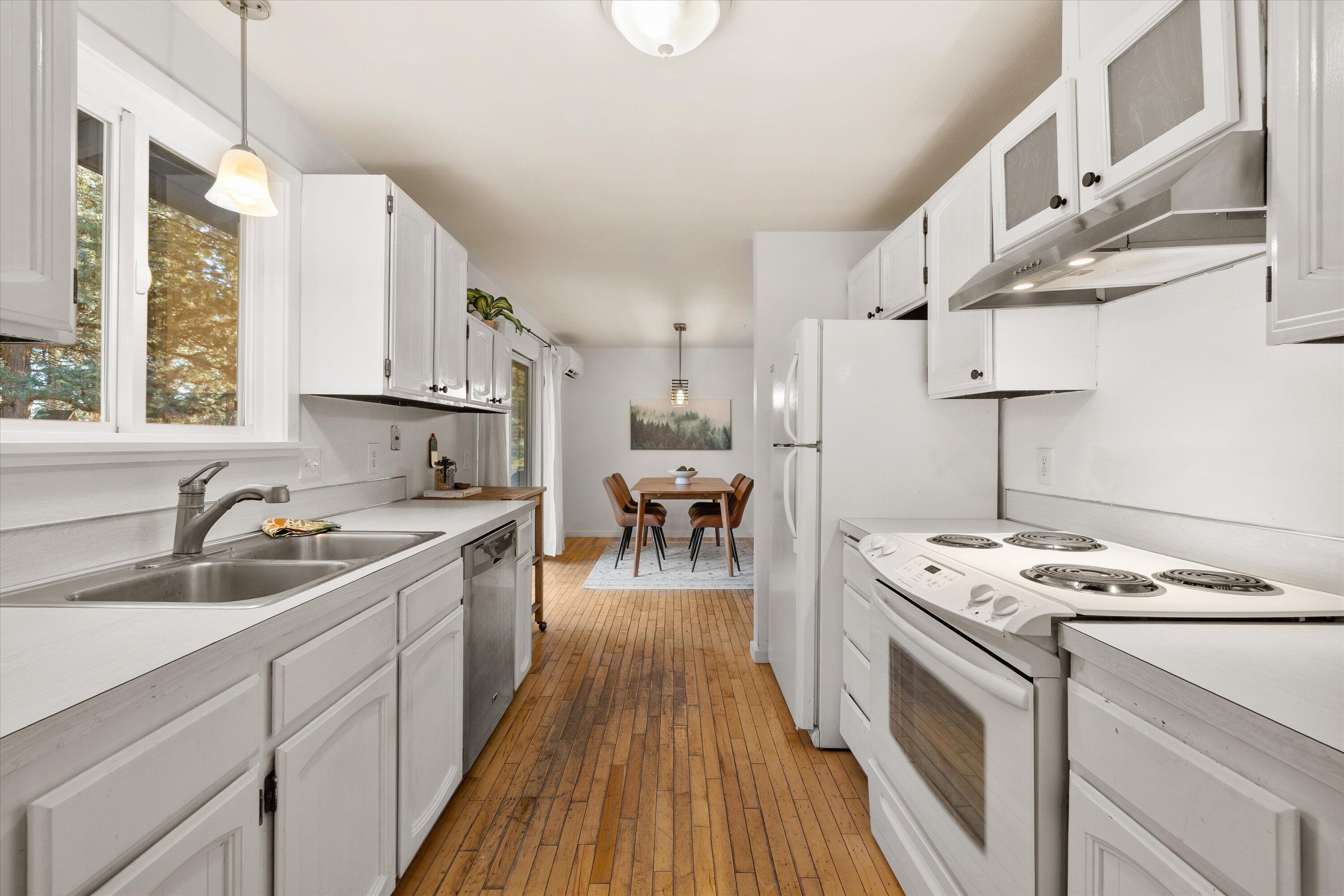 Desert Woods - Residential