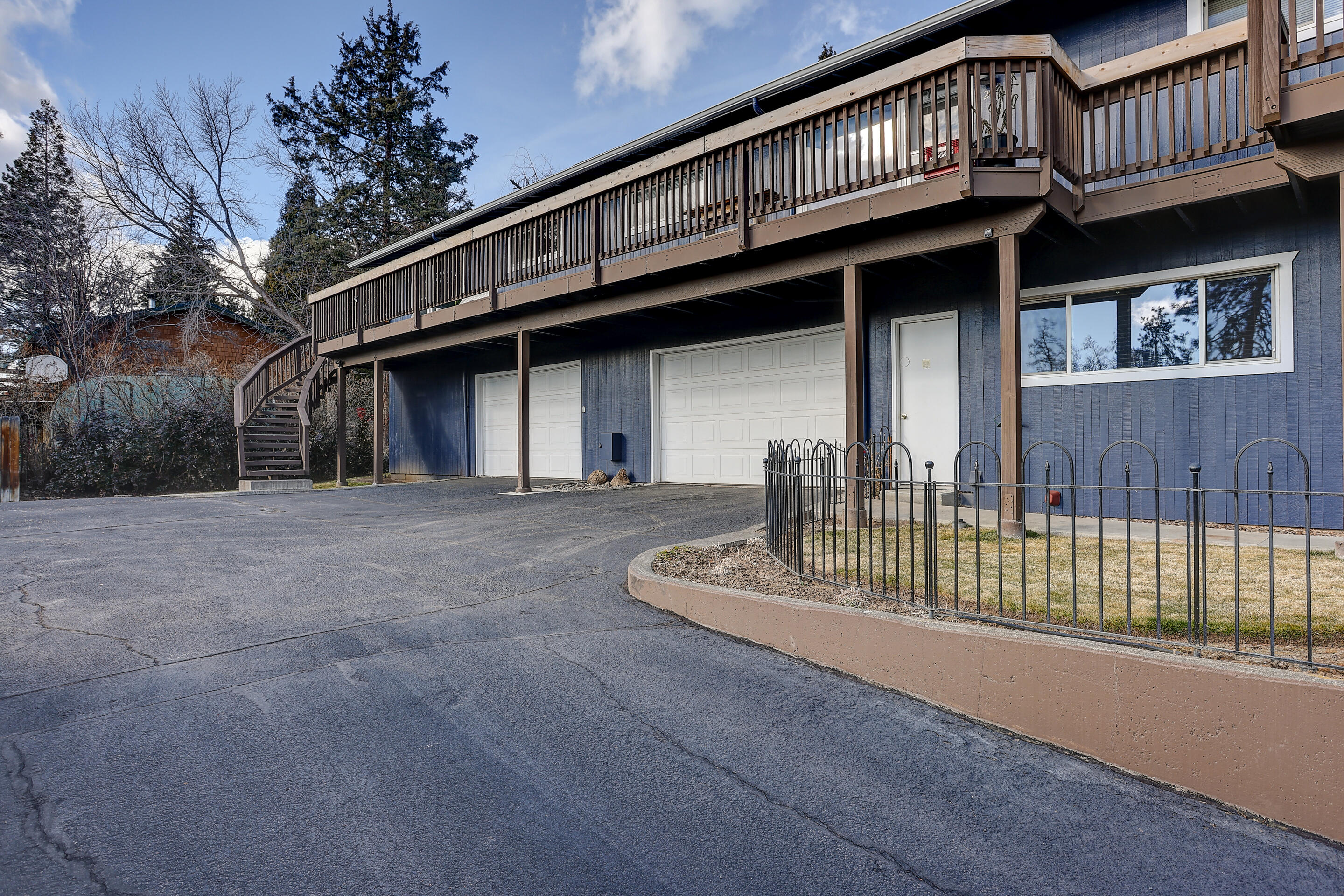 Kenwood - Residential Income