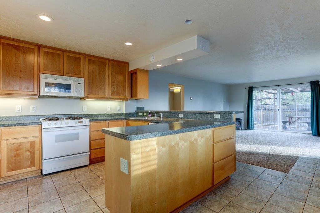 Kenwood - Residential Income