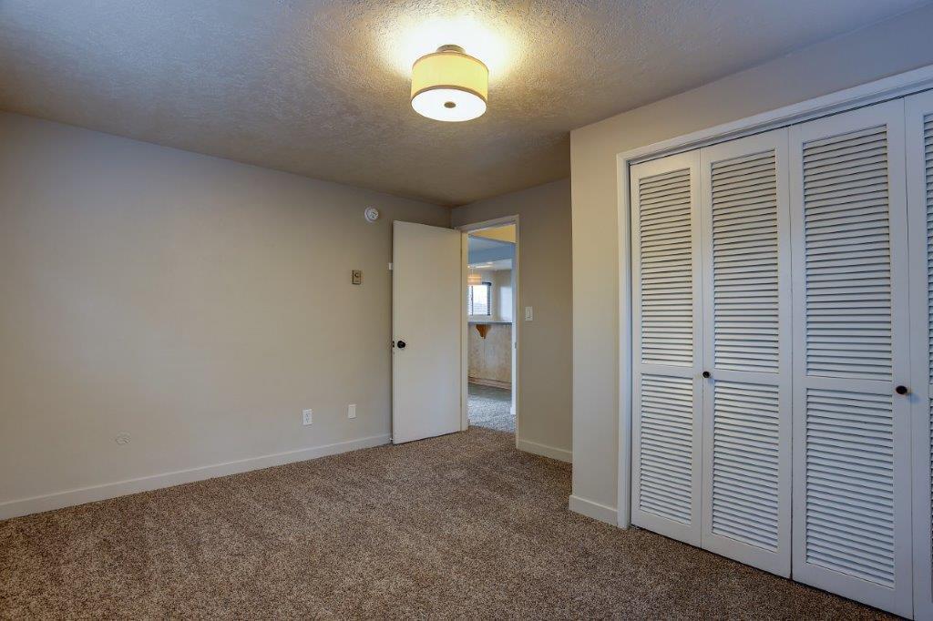 Kenwood - Residential Income