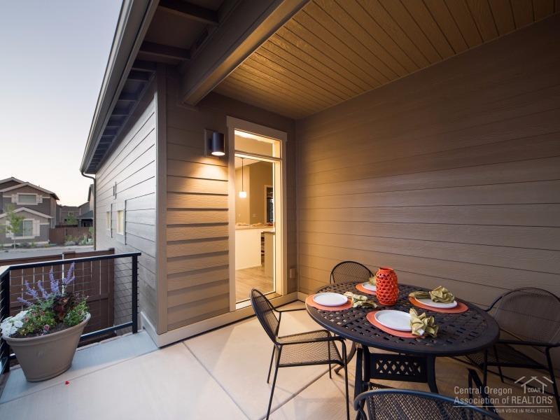 Triple Ridge - Residential