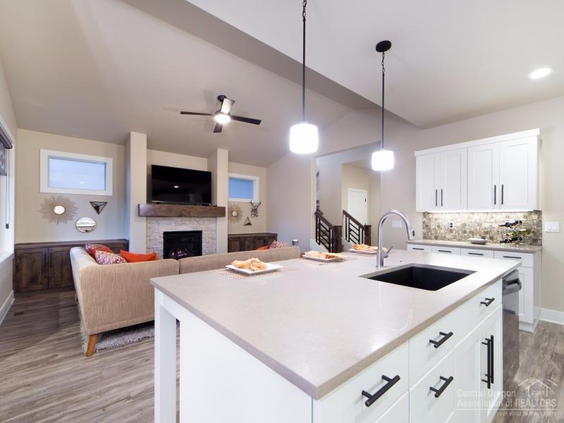 Triple Ridge - Residential