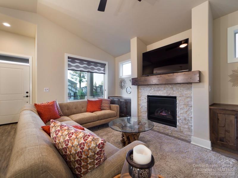 Triple Ridge - Residential