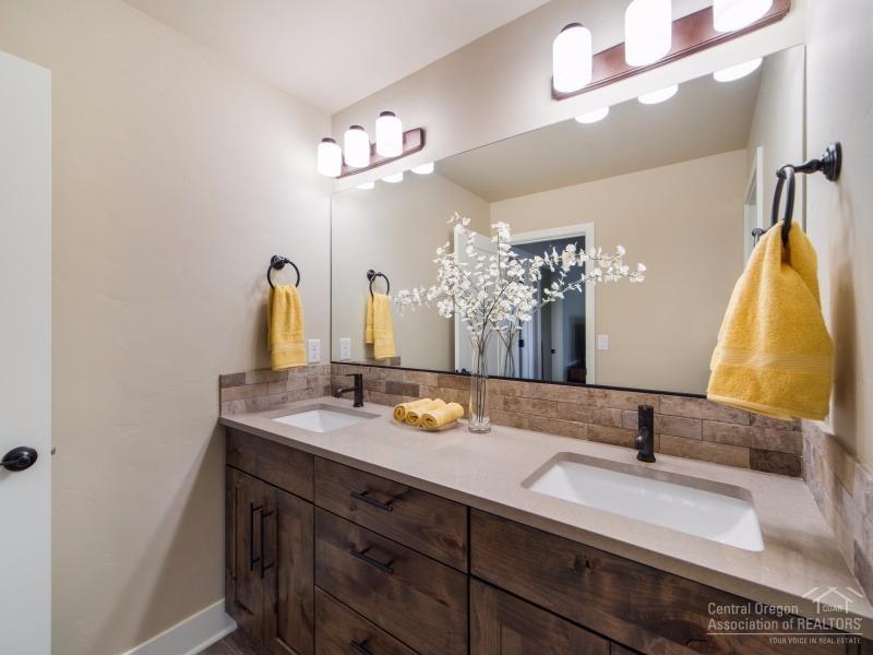 Triple Ridge - Residential