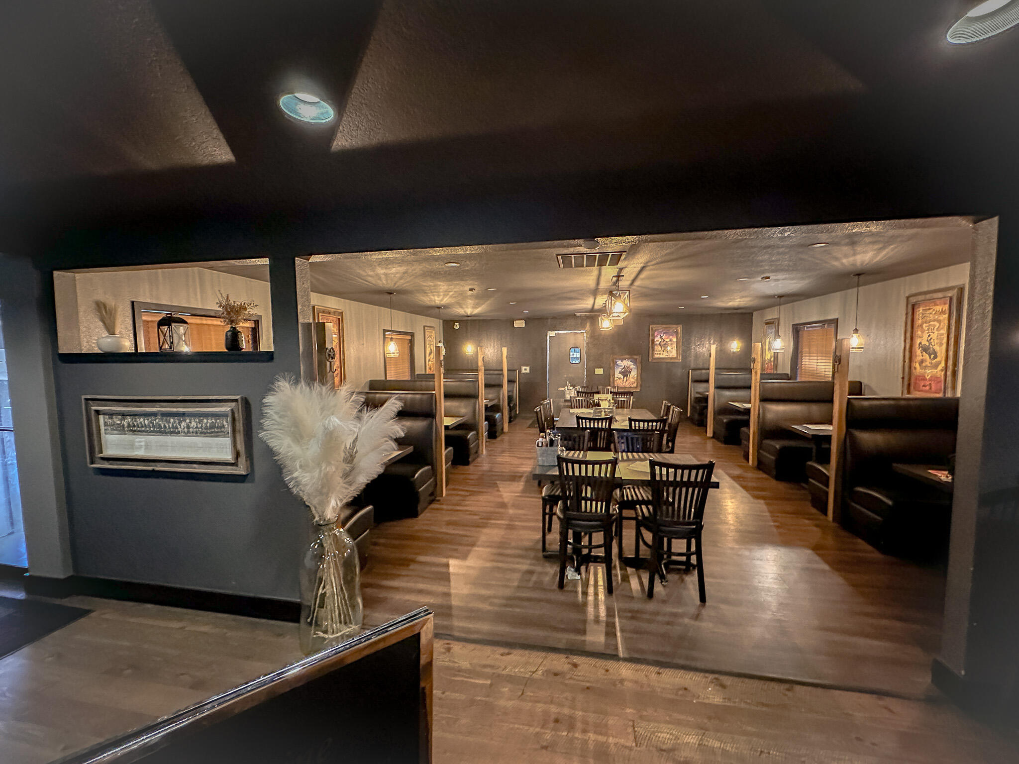 Hillman - Commercial Sale