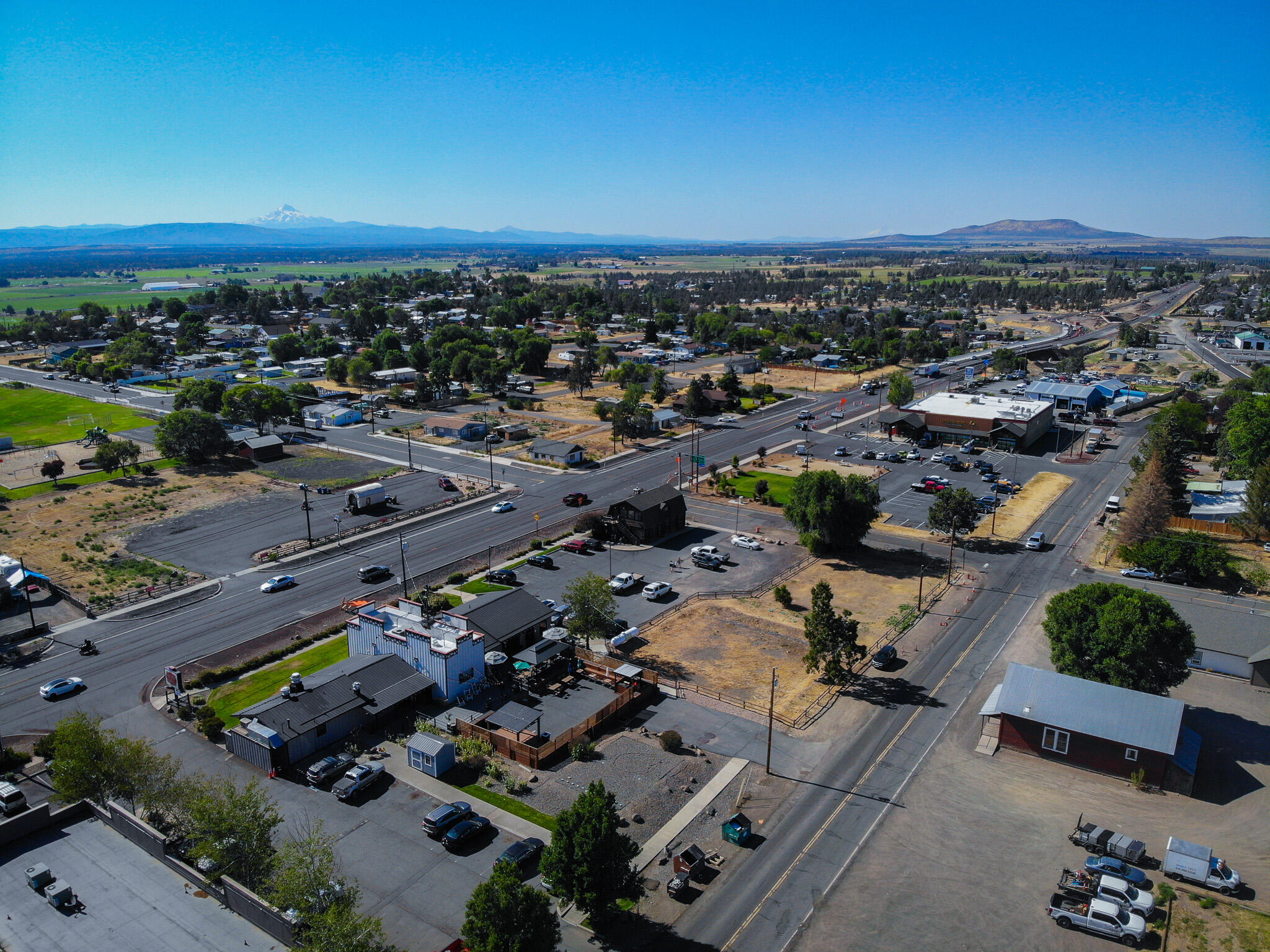 Hillman - Commercial Sale